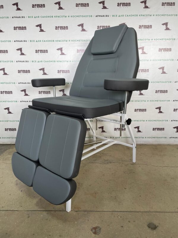 Педикюрное кресло КОМФОРТ-70 см шириной с регулировкой высоты