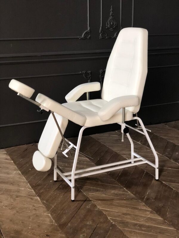 Педикюрное кресло «УНИВЕРСАЛЬ» 60см ширина