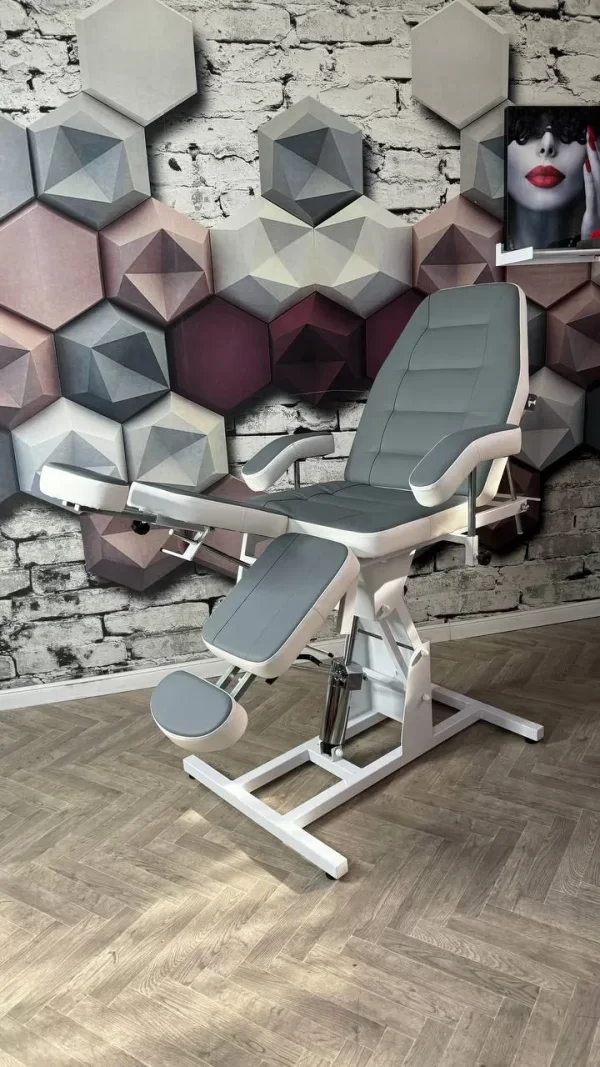 Педикюрное кресло УНИВЕРСАЛЬ на бесповоротной ГИДРАВЛИКе