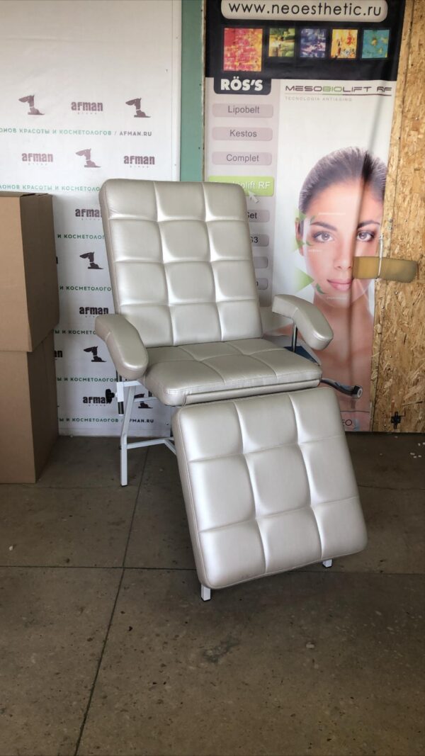 Кушетка для косметолога «КВАДРО» 65 см