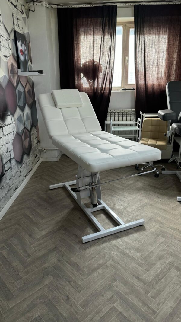Кушетка массажно-косметологическая КВАДРО на гидравлике, 2-х секционная