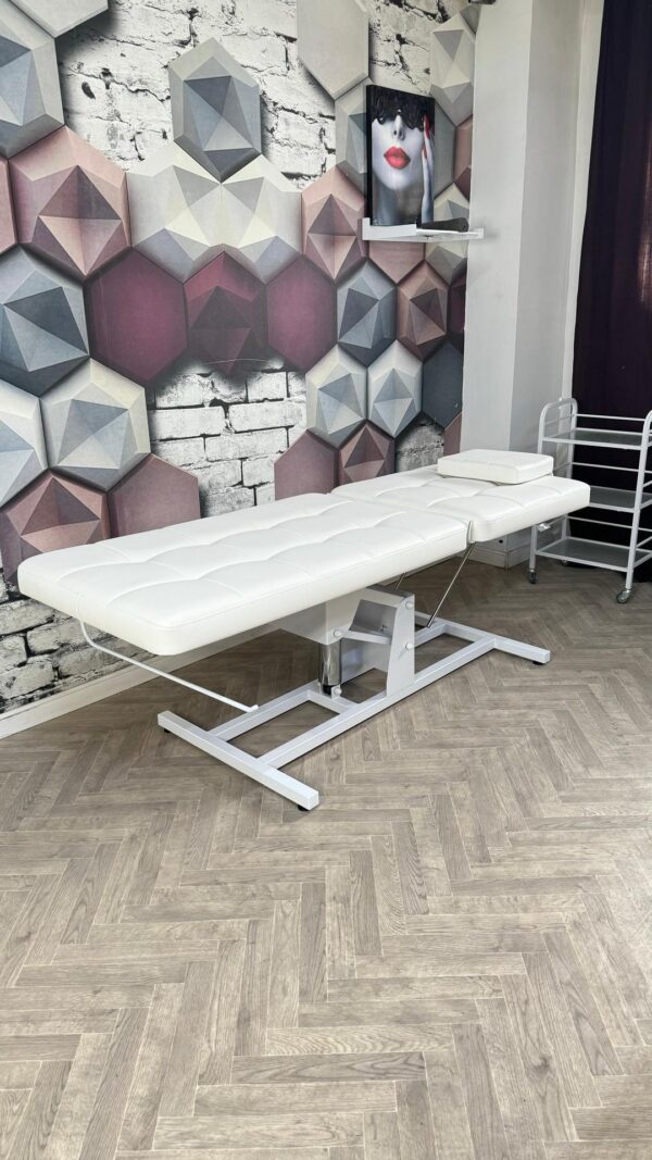 Кушетка массажно-косметологическая КВАДРО на гидравлике, 2-х секционная