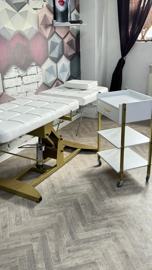 Кушетка массажно-косметологическая КВАДРО на гидравлике, 2-х секционная