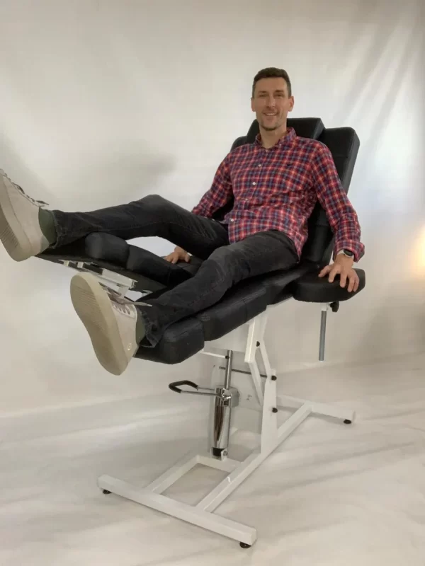 Педикюрное кресло КВАДРО на гидравлике, бесповоротный каркас