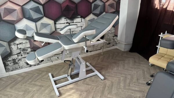 Педикюрное кресло УНИВЕРСАЛЬ на бесповоротной ГИДРАВЛИКе