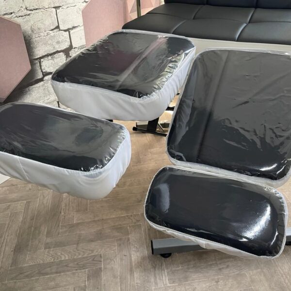 Чехлы на ножки ПВХ с Кантом на резинке на педикюрное кресло КВАДРО