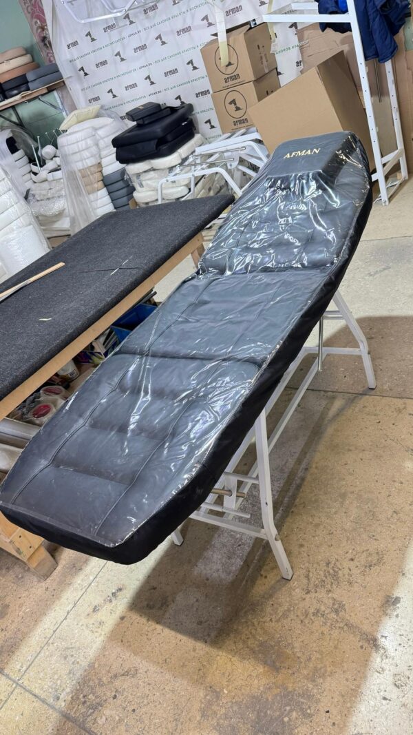 ЧЕХОЛ на кушетку ПВХ цельный