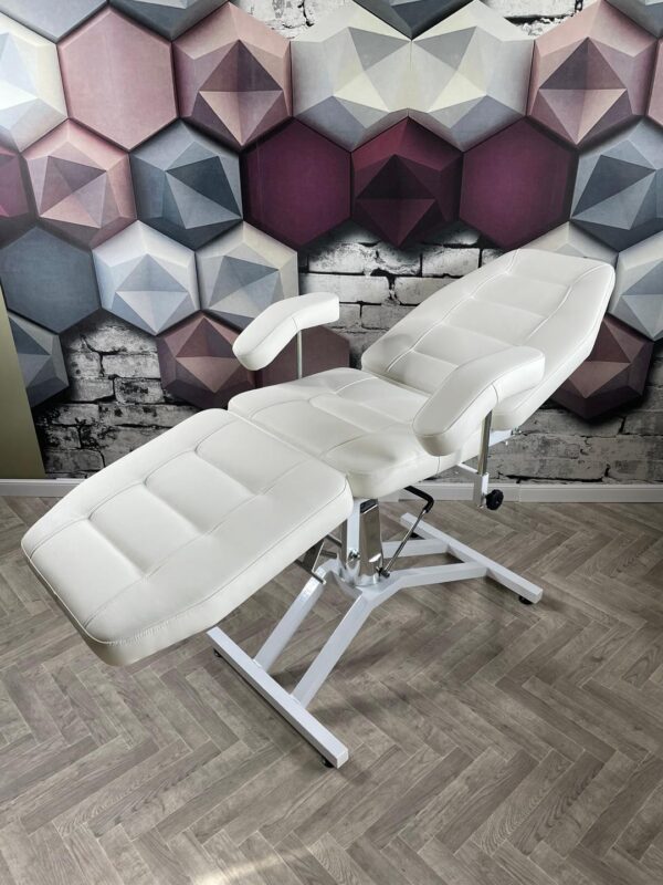 Кушетка на ГИДРАВЛИКЕ Универсаль, ширина 60 см для эстетиков