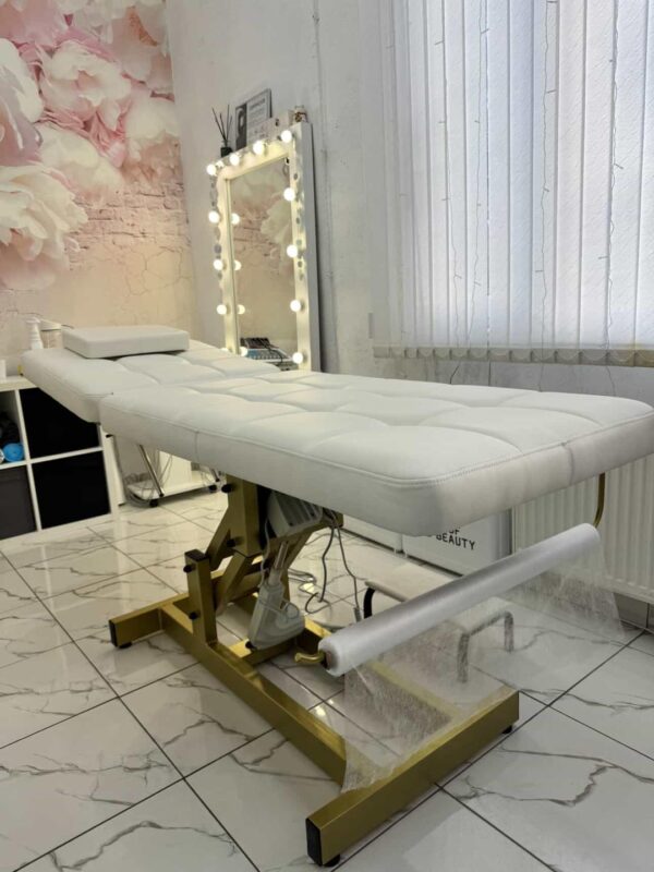 Кушетка 2-х секционная, массажно-косметологическая КВАДРО-70 с 1 электромотором